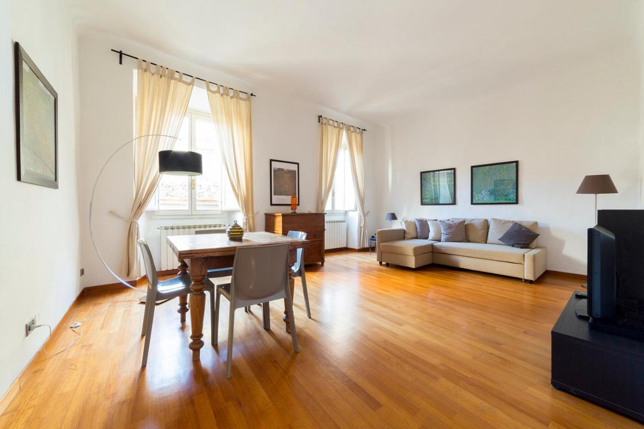 Borgo Pinti Frescos 6 Sleeps Apartment Florence Luaran gambar